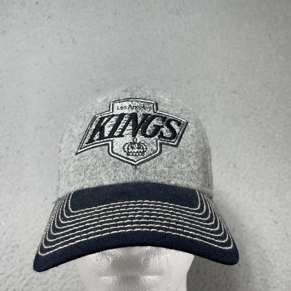 Los Angeles Kings Hat Cap Fitted Mens S/M Gray NHL Hockey CCM Wool Stretch